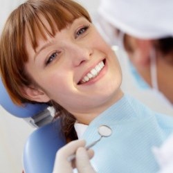 dentist_woman_small